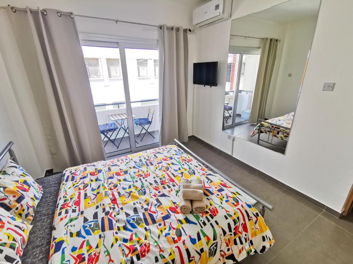 Beachy Keen City Apartment ラルナカ エクステリア 写真