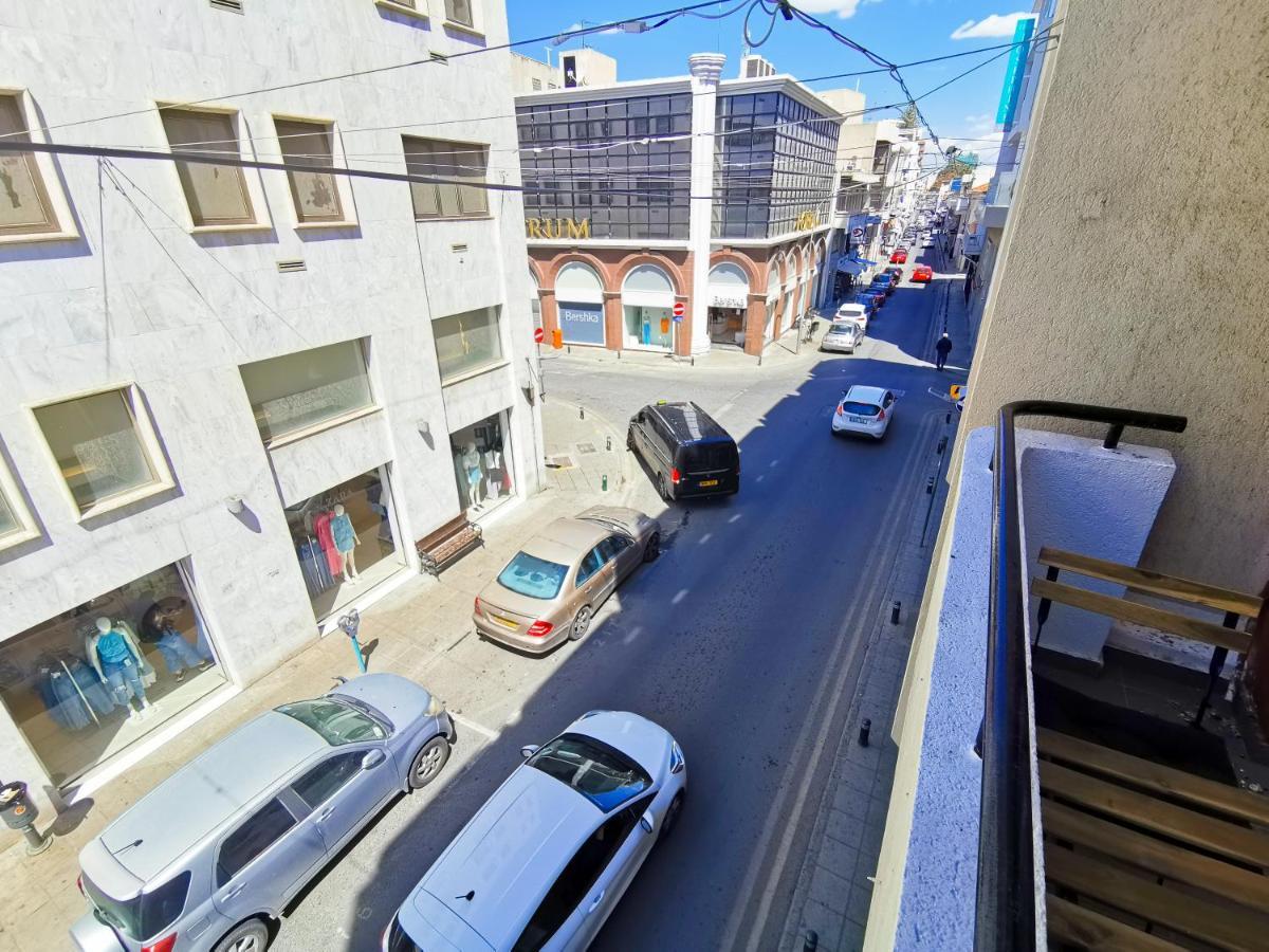 Beachy Keen City Apartment ラルナカ エクステリア 写真
